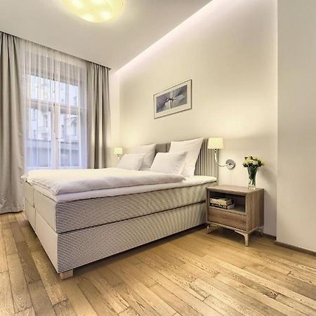 Krizovnicka Apartment Praga Esterno foto