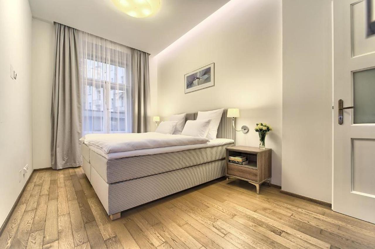 Krizovnicka Apartment Praga Esterno foto
